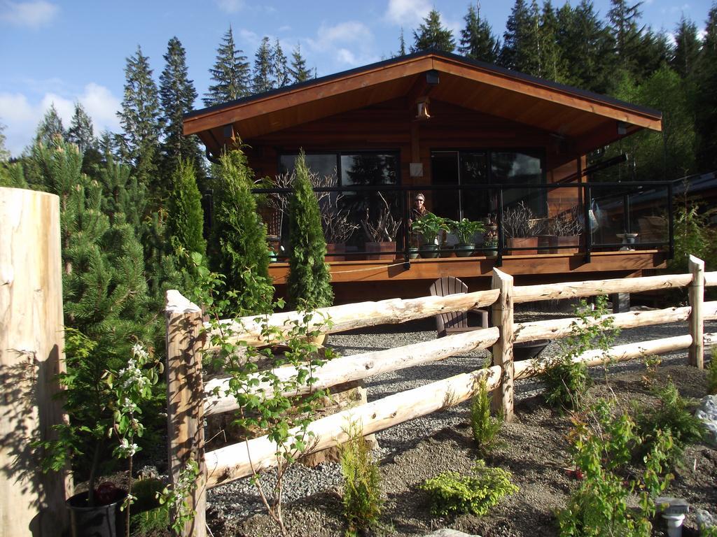 Wild Coast Chalets Port Renfrew Extérieur photo