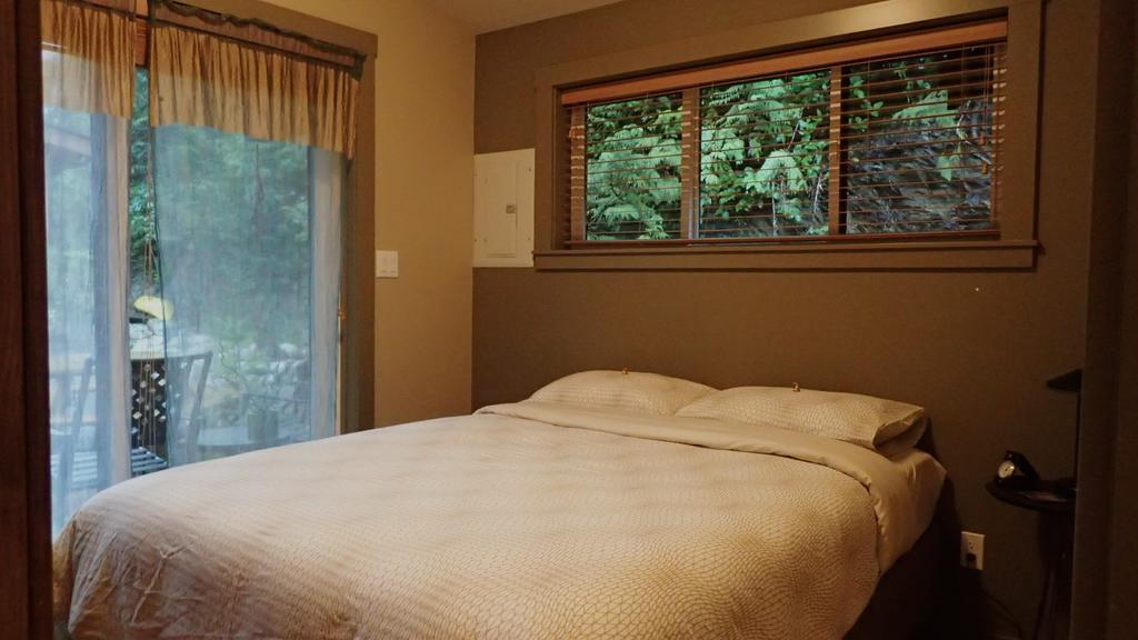 Wild Coast Chalets Port Renfrew Chambre photo